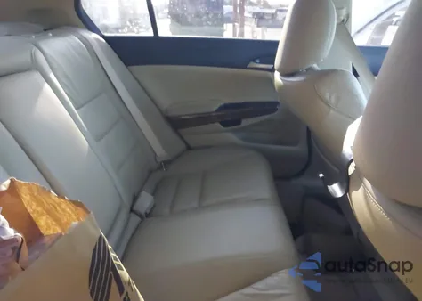 2011 Honda Accord 3.5 Ex-L from USA, damaged, VIN 1HGCP3F81BA030176